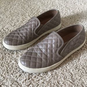 Ecentrcq Steve Madden slip on sneakers